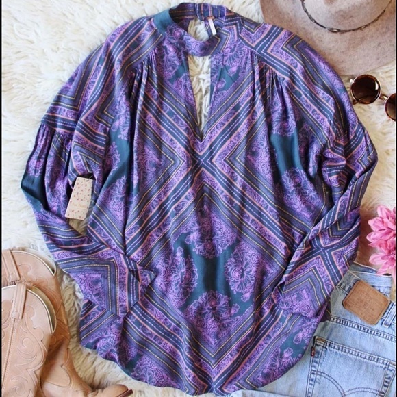Free People Purple Print Walking on‎ a Dream Tunic Blouse - Picture 1 of 14